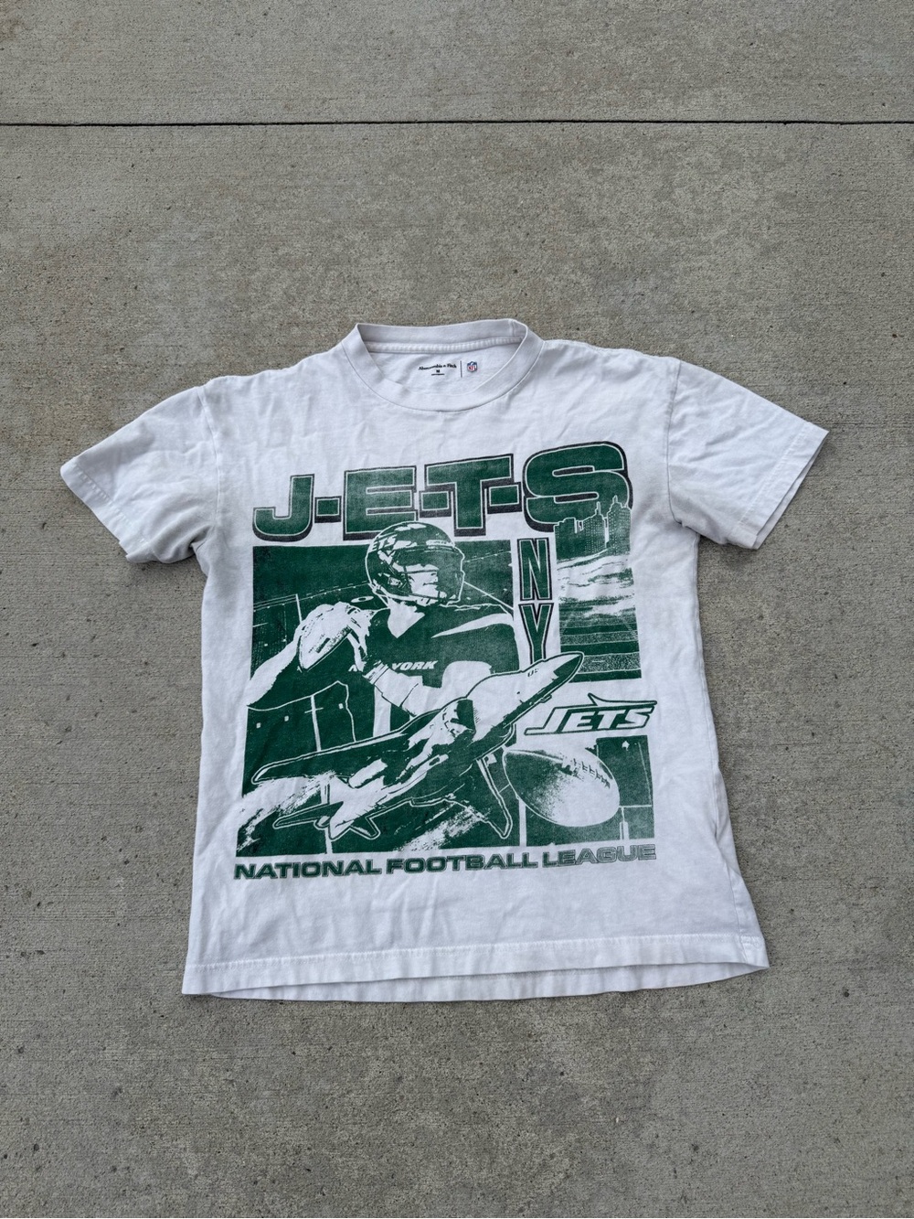 Abercrombie & Fitch New York Jets Vintage Tee